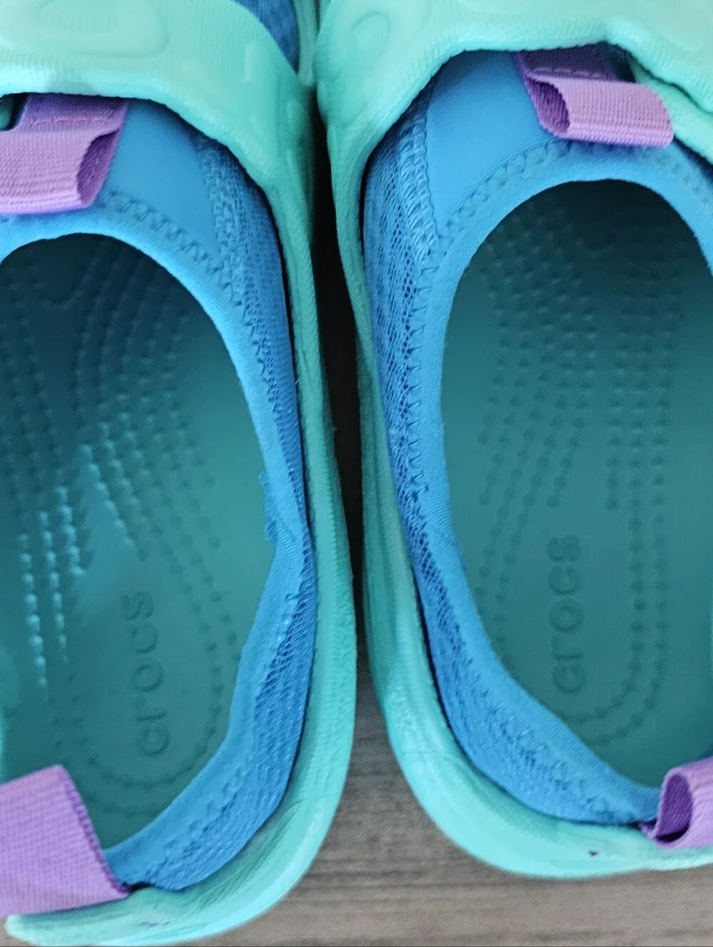 CROCS Kids Swiftwater Splash Water Shoe Size J 3